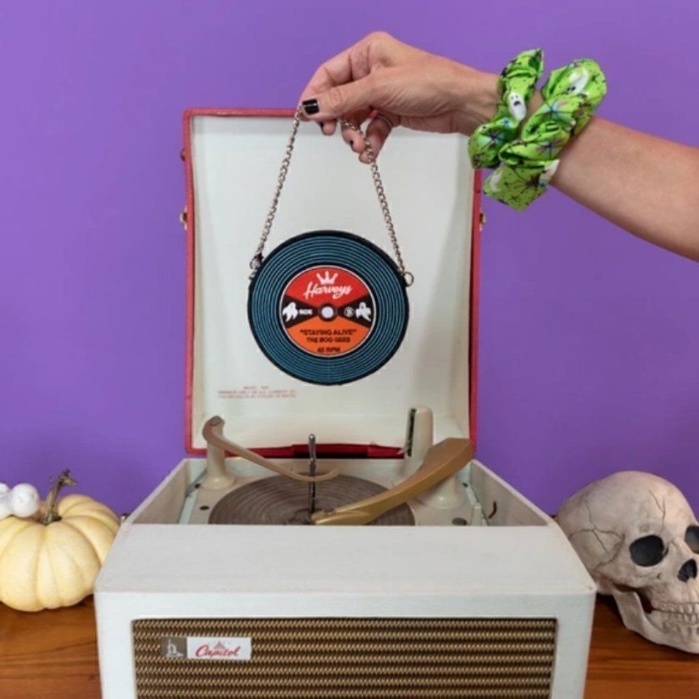 Harveys Seatbelt Modster Mash Coin Purse with Dustbag Halloween CD Disc Spooky - Picture 2 of 7